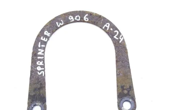 Mercedes-Benz Sprinter W906 Front differential mounting bracket 