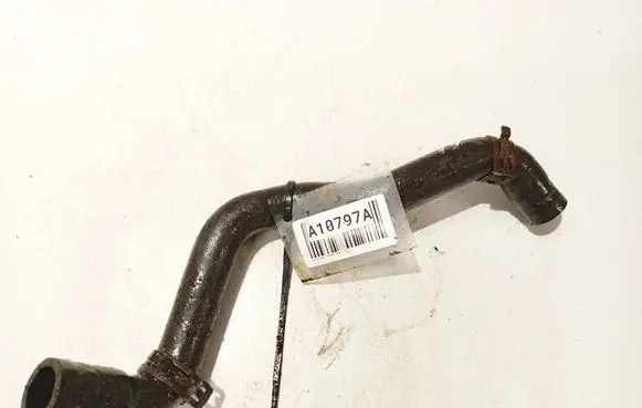 Volkswagen Touran I Engine coolant pipe/hose