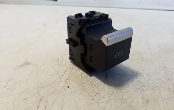 Citroen C5 Aircross Hand parking brake switch 9813146377