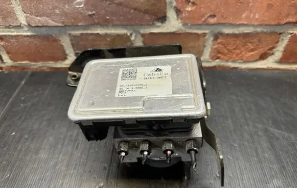 Hyundai Kona II ABS Pump 58900-J9930 28.5173-4407.3