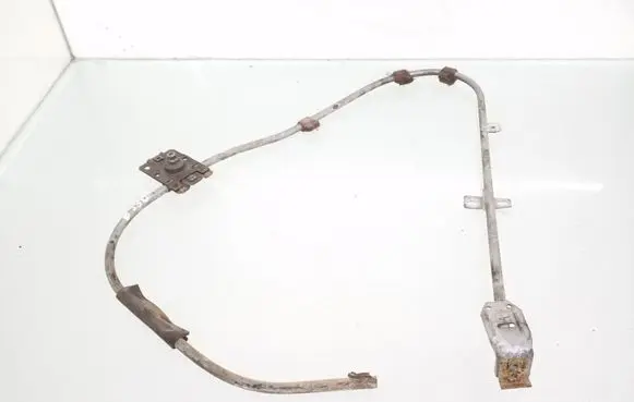 Volkswagen Golf I Front door manual window regulator 171837402C