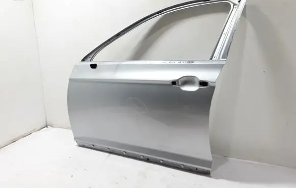 Door (2 Door Coupe)