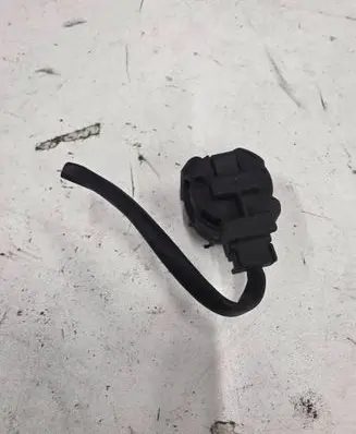 Mercedes-Benz E W124 Wireless charging module 0225458828