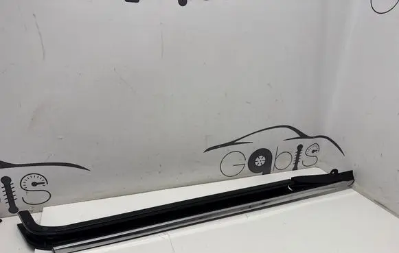 Dodge Grand Caravan Sliding door upper top rail 6917A