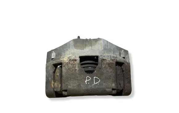 Volvo XC90 Front brake caliper 30636355