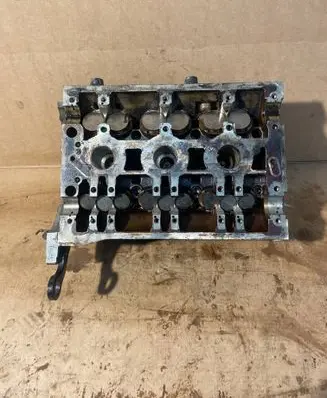 Audi A4 S4 B6 8E 8H Engine head 06C103373F