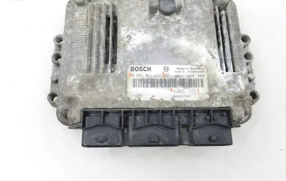 Renault Master II Engine control unit/module 8200311553 0281011432
