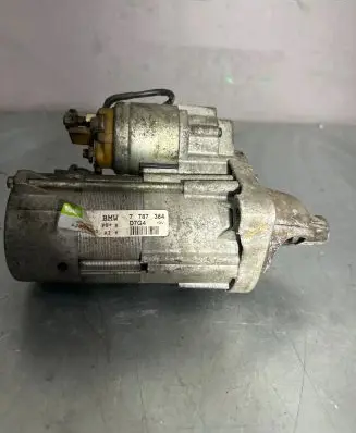 BMW X3 E83 Starter motor 7787354 D7G4