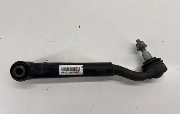 Ford Mustang VI Front lower control arm/wishbone FR3C3A424AA