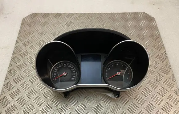 Mercedes-Benz GLC X253 C253 Speedometer (instrument cluster) A2539007502