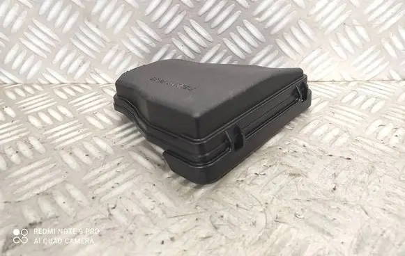 Toyota Yaris Fuse box set 826620D710A