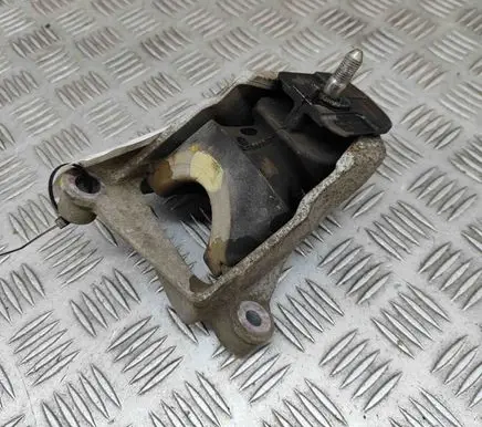 Mazda MX-5 ND Engine mount bracket NA5F39040