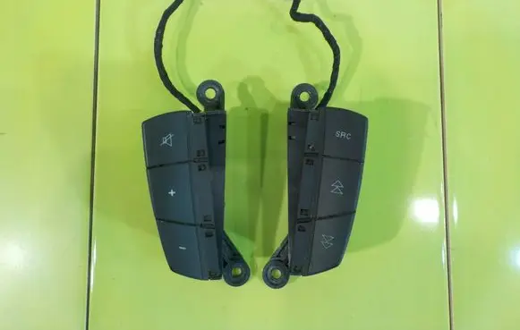 Citroen Jumper Other switches/knobs/shifts 61806390G