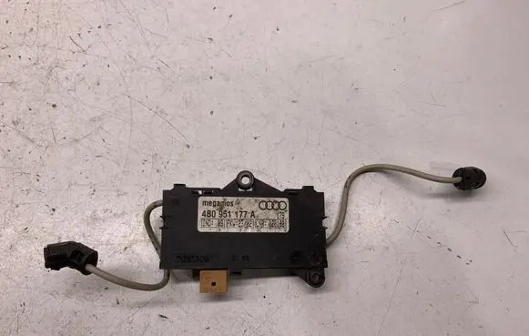 Audi A6 S6 C5 4B Alarm movement detector/sensor 4B0951177A 020192 70103057
