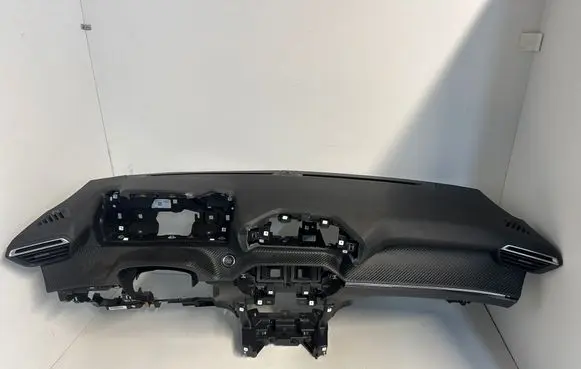 Peugeot 208 II Dashboard 9830930780
