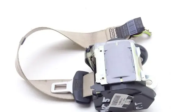 Audi A6 S6 C5 4B Front seatbelt 604582400