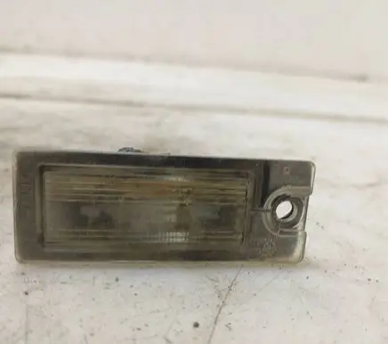 Volvo V70 Number plate light 9187153