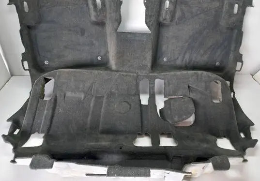 Porsche Cayenne (9Y0 9Y3) Second row seat mat