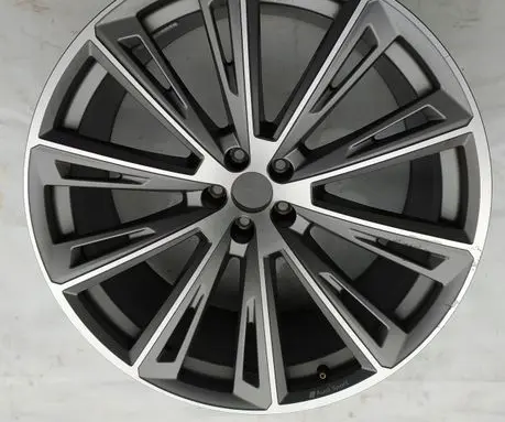 Audi Q8 R23 light alloy rim 4M8601025AT
