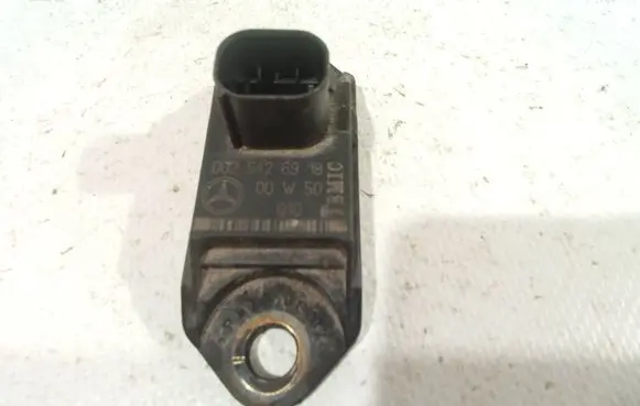 Mercedes-Benz S W220 Airbag deployment crash/impact sensor 0025426918