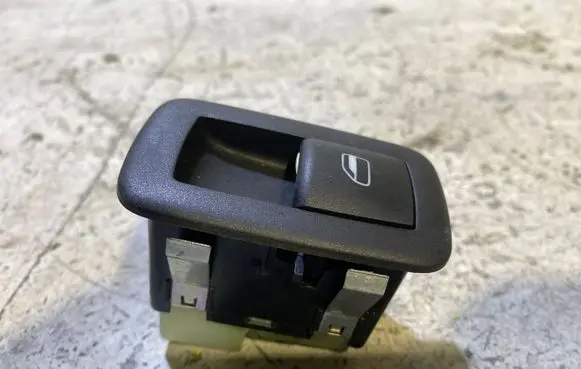 Jeep Grand Cherokee Electric window control switch 68085690AB 20841B