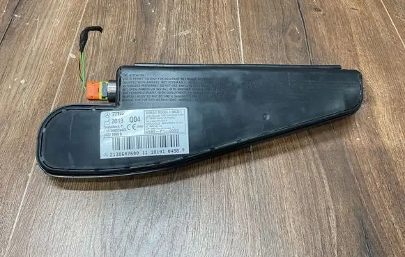 Mercedes-Benz E W213 Seat airbag 2138607600