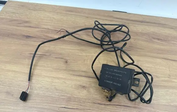 Volvo XC70 Parking PDC control unit/module 9187071