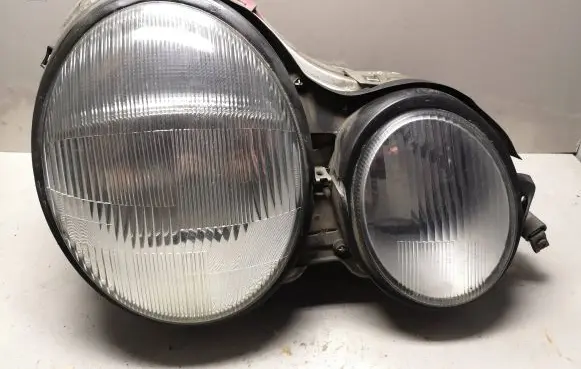 Mercedes-Benz E W210 Headlight/headlamp