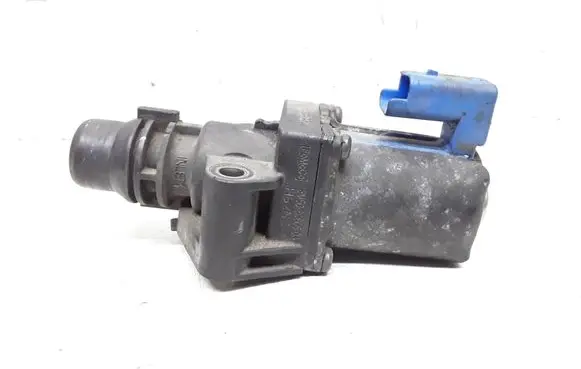 Volvo V60 Coolant heater control valve BM5G8C605DA
