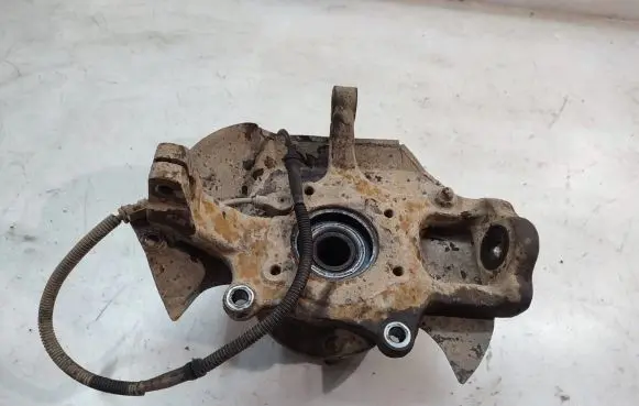 KIA Sorento Front wheel hub