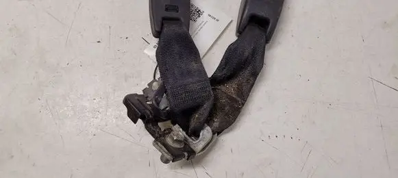 Mazda 6 Rear seatbelt buckle