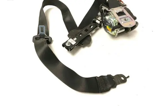 Mercedes-Benz E W212 Front seatbelt A2128607685
