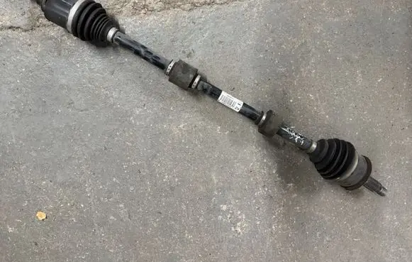 Front driveshaft