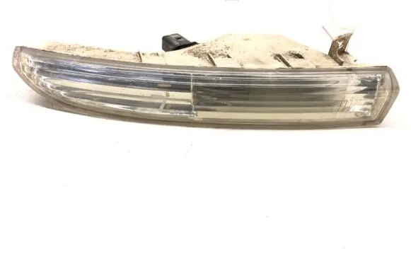 Volkswagen PASSAT CC Front indicator light 