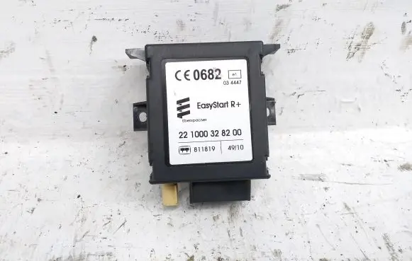 Renault Trafic II (X83) Auxiliary heating control unit/module 221000328200