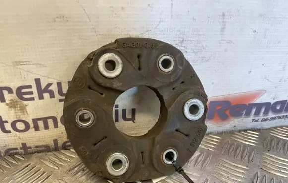 BMW 7 E65 E66 Rear prop shaft donut coupling/joint 7512619
