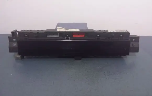 Renault Espace - Grand espace IV Speedometer (instrument cluster) P8200392364A