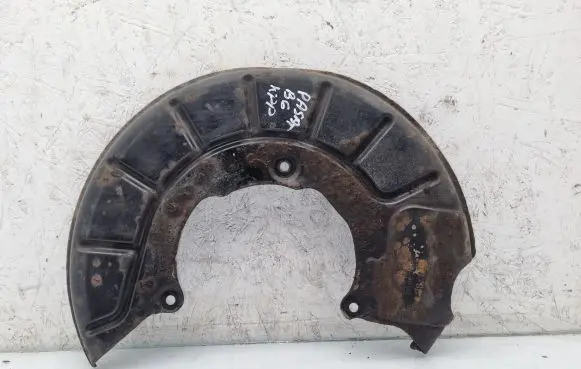 Volkswagen PASSAT B6 Front brake disc dust cover plate 1K0615311F