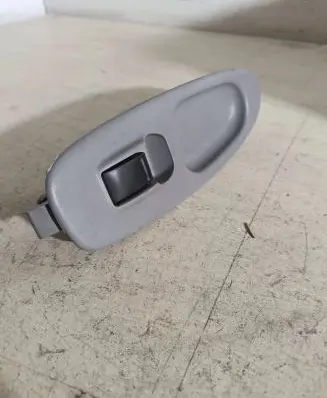Nissan Almera Tino Electric window control switch 80960BU000