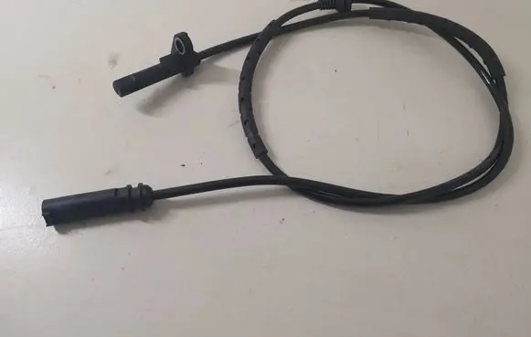 BMW X5 E70 Front ABS sensor wiring 6908705