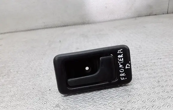 Opel Frontera B Front door interior handle