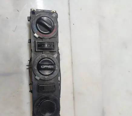 Mercedes-Benz Sprinter W901 W902 W903 W904 Air conditioning/heating control unit A0008306285 5HB00805702 ZGS006Q17