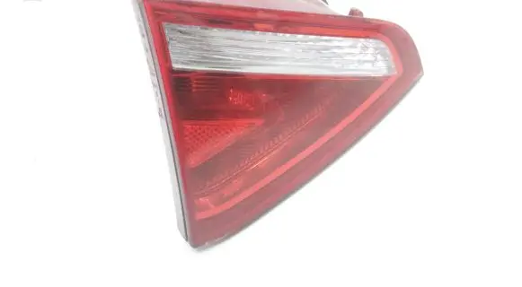 Audi A5 8T 8F Tailgate rear/tail lights 8T0945093