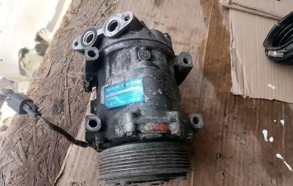 Ford Focus C-MAX Air conditioning (A/C) compressor (pump) 3M5H19D629SA SD7V16 2841001524