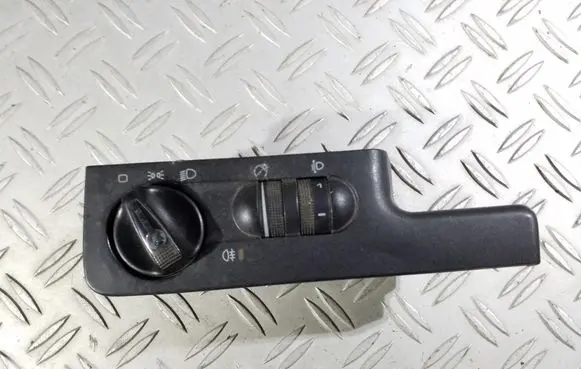 Volkswagen PASSAT B4 Light switch 4M5T13A024BA 11EK27151