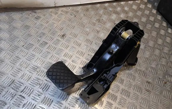 Audi A3 S3 8V Brake pedal 5Q1723058AJ 5Q1723143