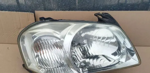 Mazda Tribute Headlight/headlamp 5T2413005C