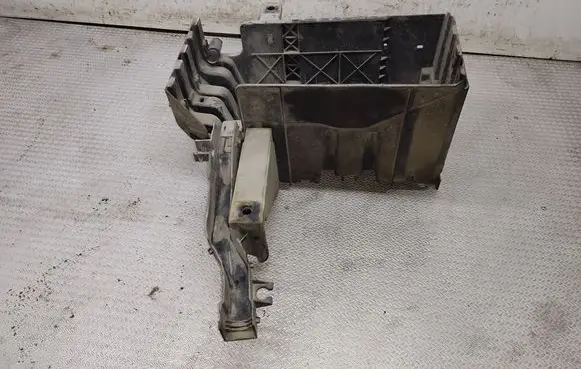 Nissan Primastar Battery box tray 8200720386