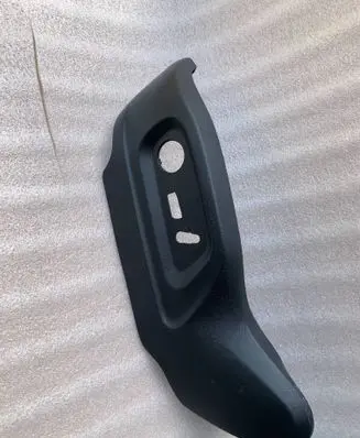 Volkswagen Tiguan Front passenger seat rail trim 5N0881313