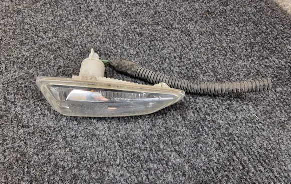 Opel Astra J Front fender indicator light 13273104 171490